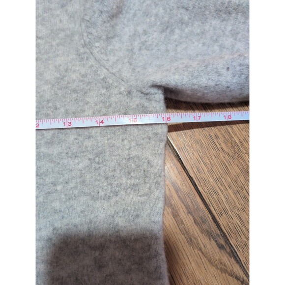 CHARTER CLUB 100% CASHMERE LUXURY CREW NECK SWEATER  MED FOG GRAY - Picture 6 of 9